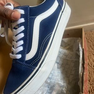 “Old Skool” Vans